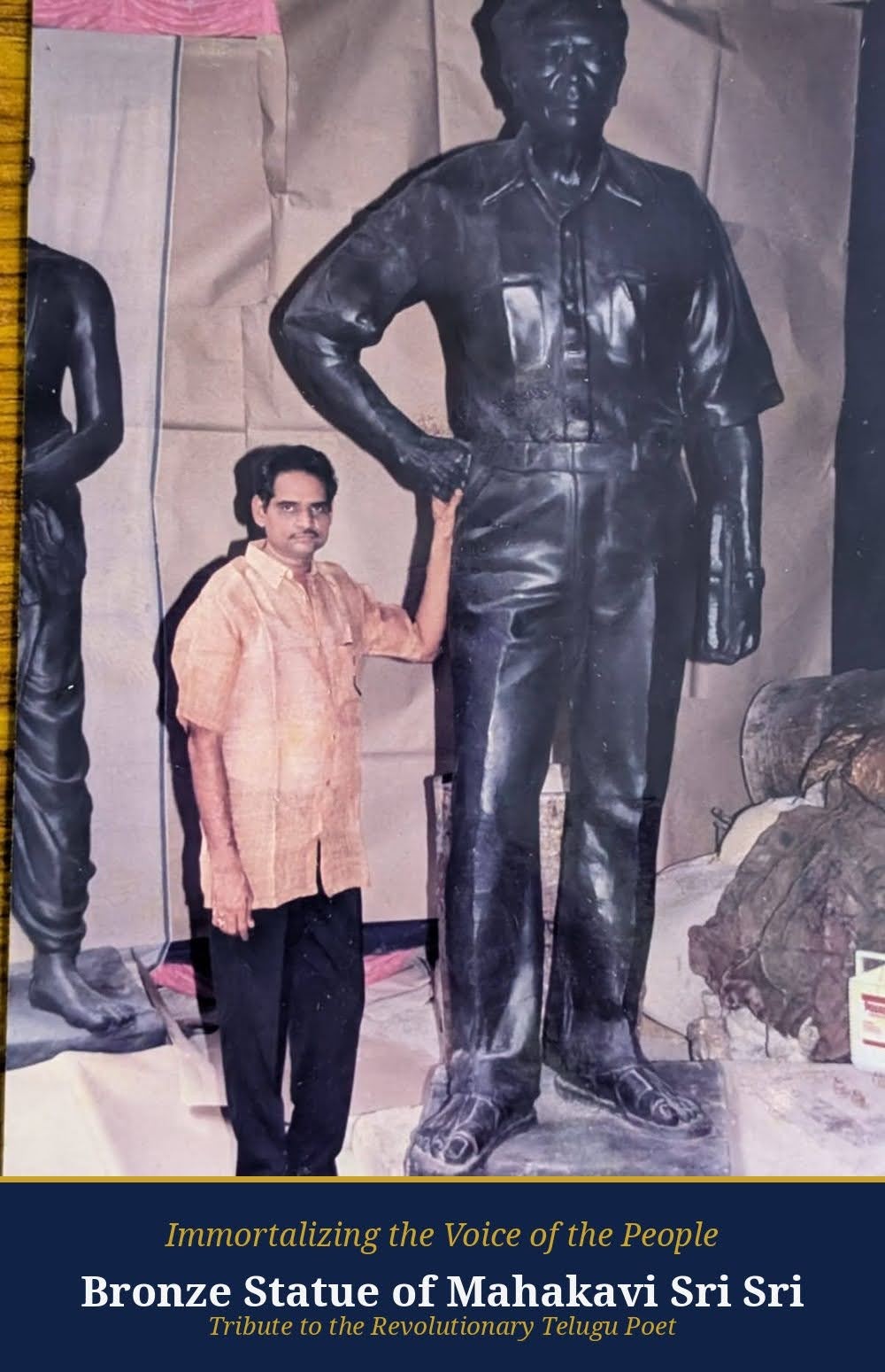 Statue of Sri Sri, the poet.